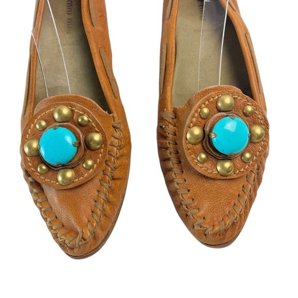 Miu Miu Designer Turquoise Stone Leather Pointy Moccasins Loafers in Tan Size 39 - Picture 2 of 9